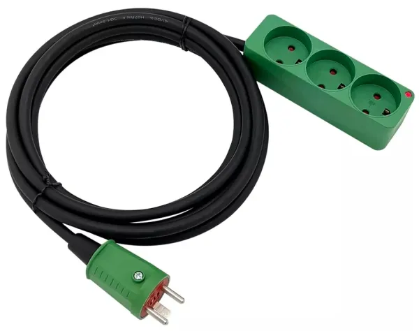 Förlängningssladd med 5 meter H07RN-F 3G1.5 tråd 16A med slagtålig 3-stiftsuttag och stickpropp