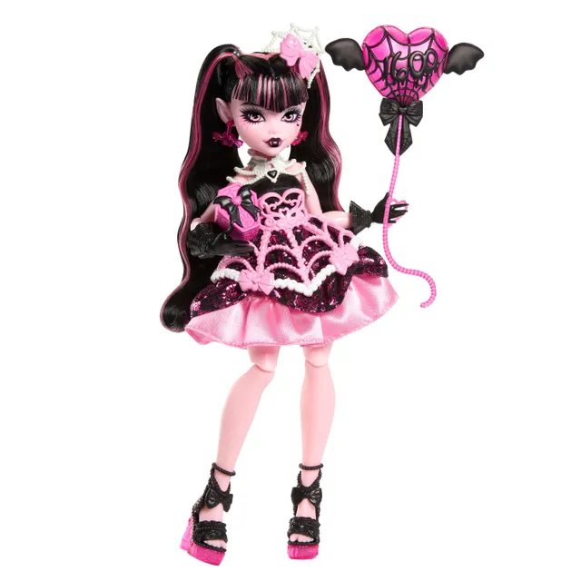 Scary Sweet Birthday Draculaura Doll