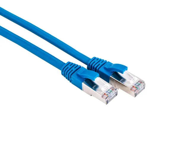- Patch-kabel - RJ-45 (hane) till RJ-45 (ha