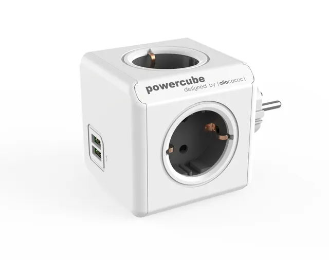Power distrib unit AC 220240V output connectors 4 CEE 7/3