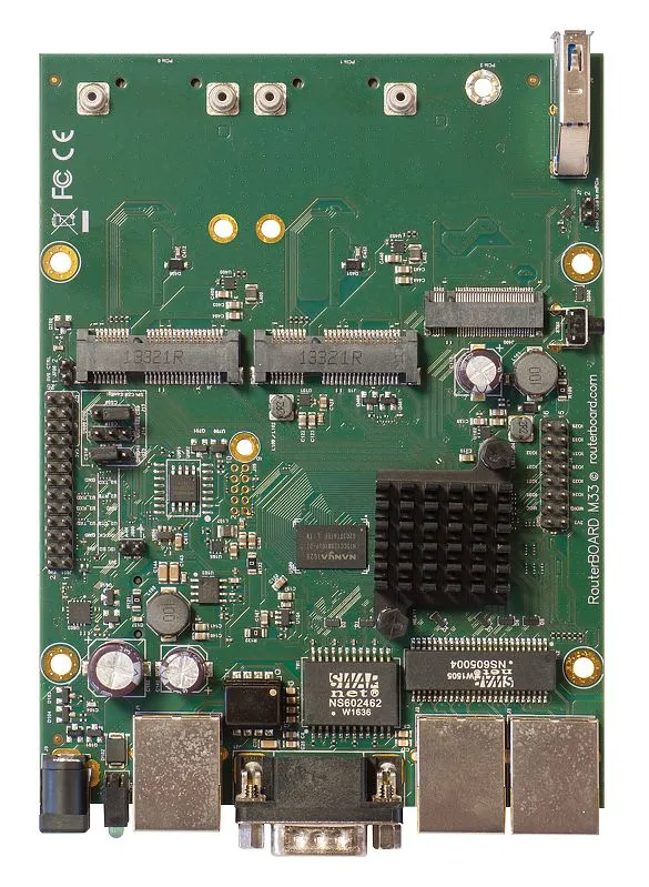 RouterBOARD RBM33G - Router 1GbE - intern