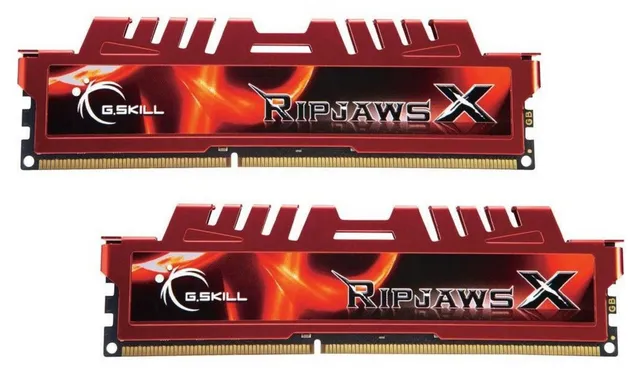 RipjawsX 16 Gt (2 x 8 Gt) DDR3 1600 MHz, CL10 -muisti, punainen (XMP)