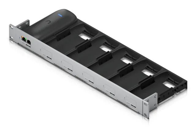 UniFi - Rackmonteringsfack