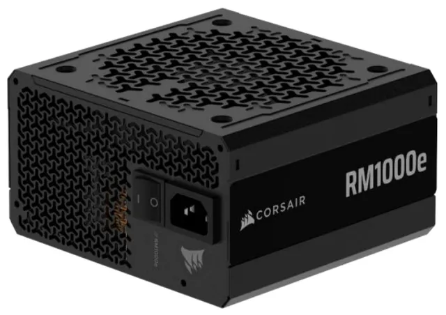 RM1000e / ATX 3.1 / 1000W / 80 Plus Platinum / Modulär / 12V-2x6 / CP-9020440-EU