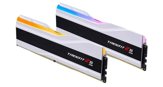 Trident Z5 RGB 64 Gt (2 x 32 Gt) DDR5 6400 MHz, CL32 -muisti, valkoinen (XMP)