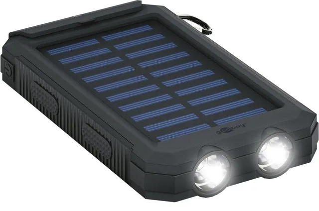Outdoor powerbank 8.0 (8.000 mAh) perfekt för äventyr utomhus tack vare robust design, solpanel och ficklampsfunktion