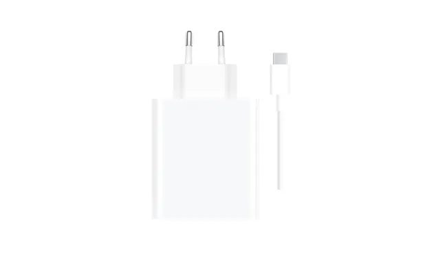 Charging Combo EU - 120W reseladdare med kabel 1m - Vit