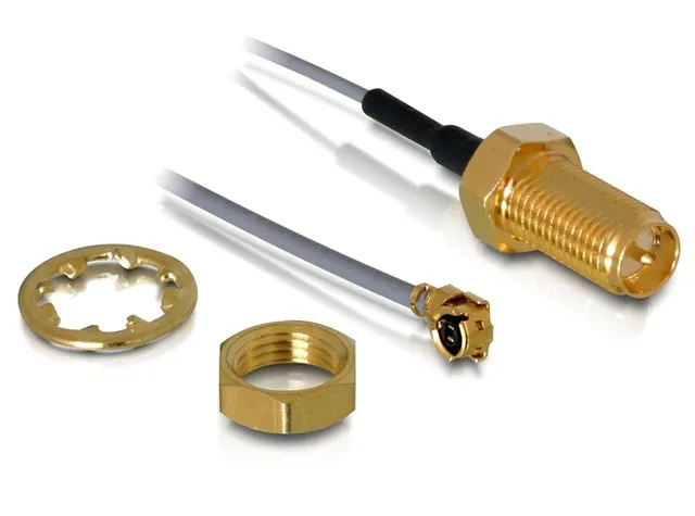 DeLOCK Antennkabel - RP-SMA (hane) till I-PEX (hane) - 20 cm - koaxial - svart