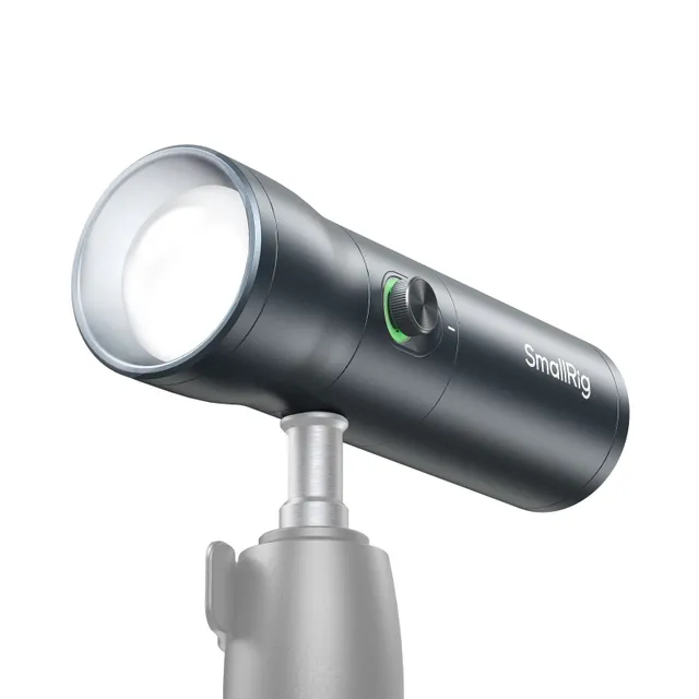SmallRig 4634 Portable Focusable LED Video Light RF 10C