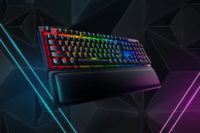 BlackWidow V3 Pro, RF/Bluetooth/USB, Green Switch, RGB, nordiskt